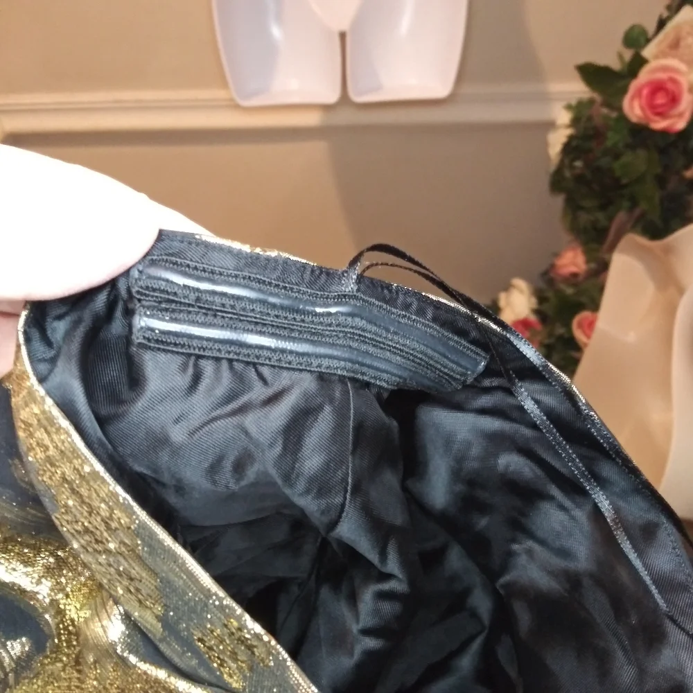 Zara Black & Gold Lame´ Puffed Sleeve Special Occasion Cropped Top - Picture 14 of 15